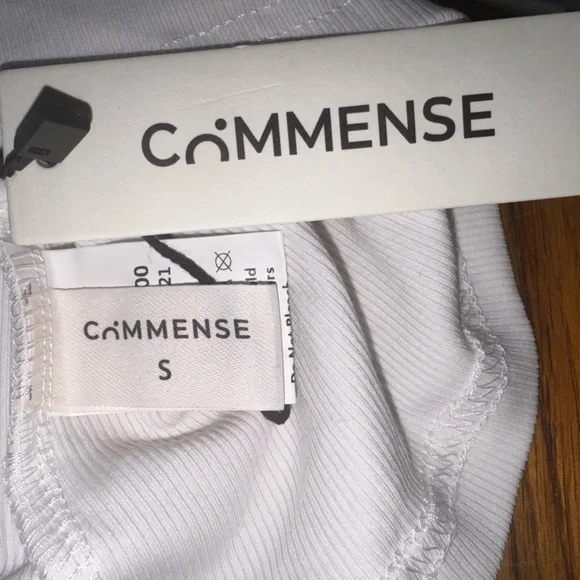 Commense Green and White Women's Shorts and Tank - Picture 5 of 5